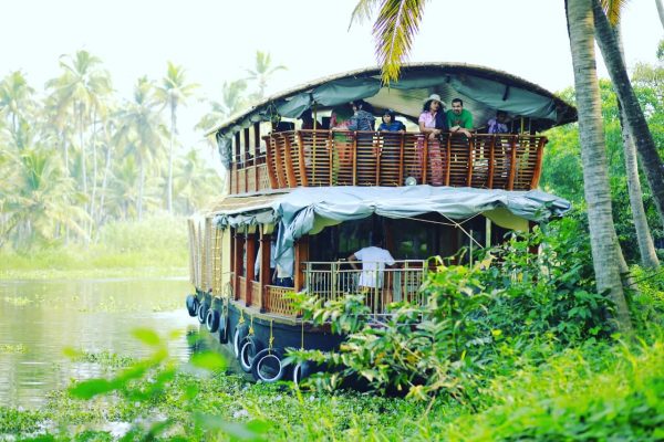 Rajahamsam Houseboat - Image 4