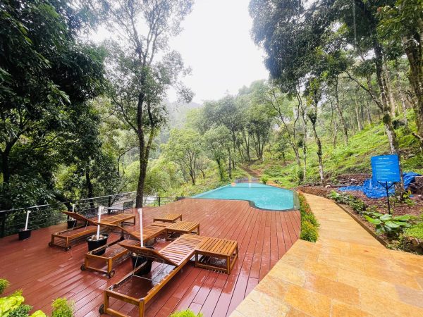 Lantern Stay Resort - Image 3