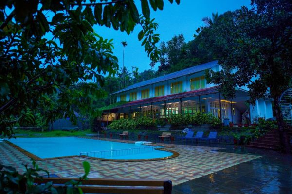 One bedroom glass villa in Wayanad