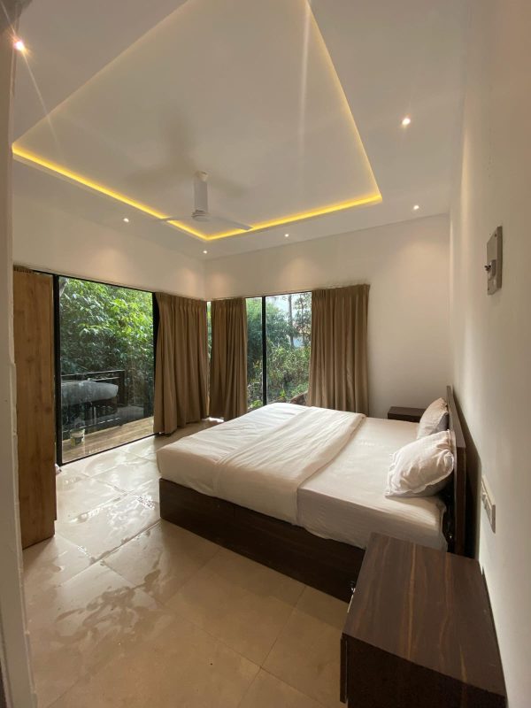 Misty Hideout - Image 16