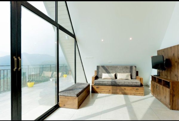 Misty Hideout - Image 9