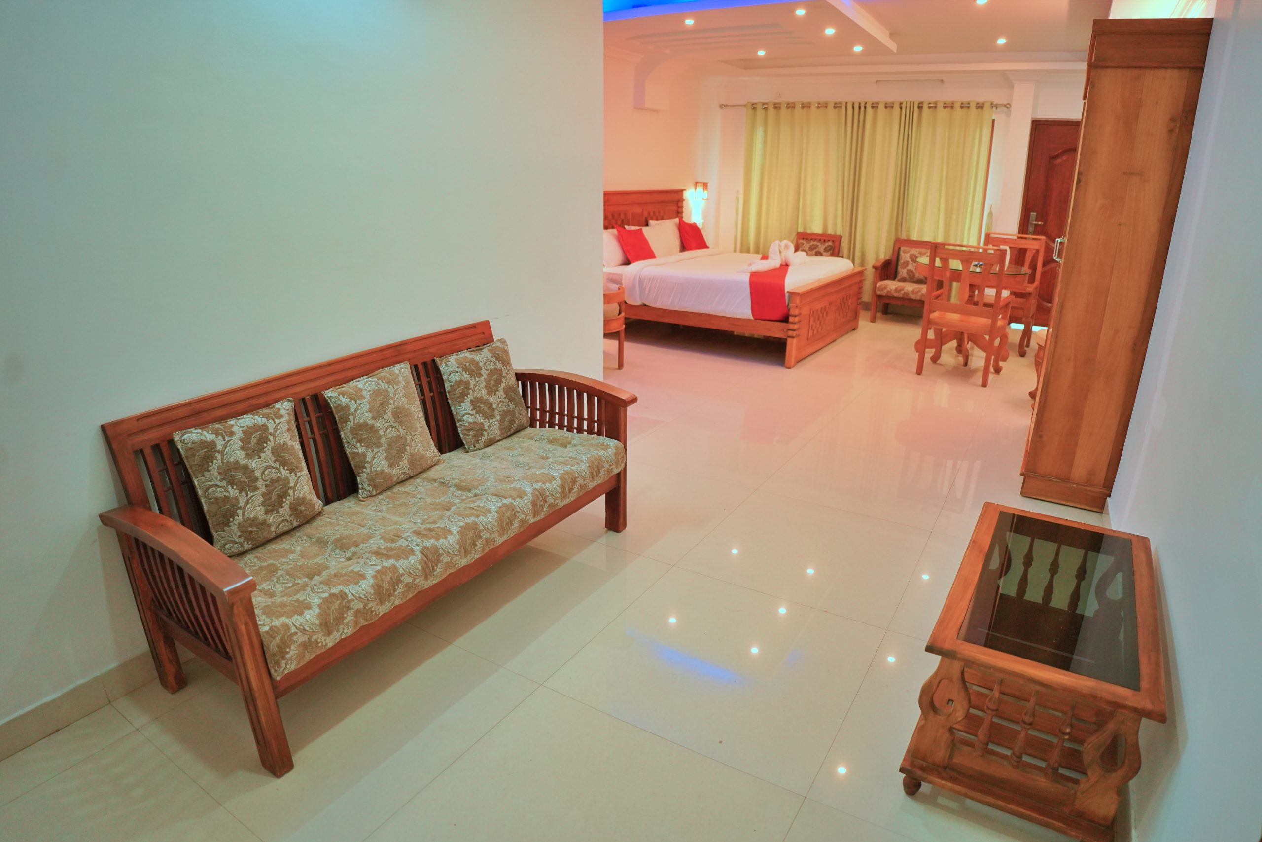 SUITE