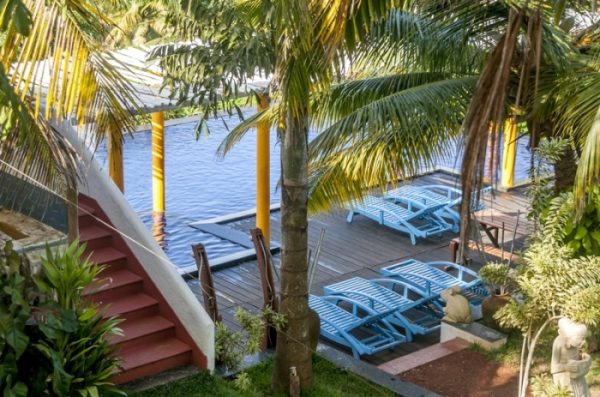 Swimming pool resort in Poovar - Image 9