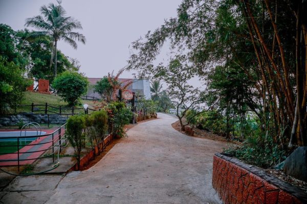 Bamboo Villa Stays with Free Grilling Facilities - Image 15