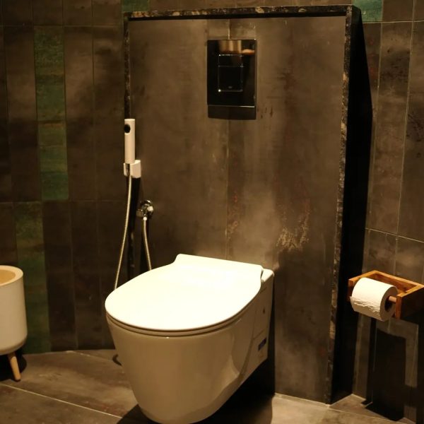 Premium Swimming Pool Resort in Nelliyampathy - Image 5