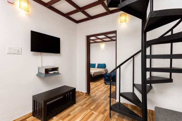 Poolside Villa Stay in Chathurangapara