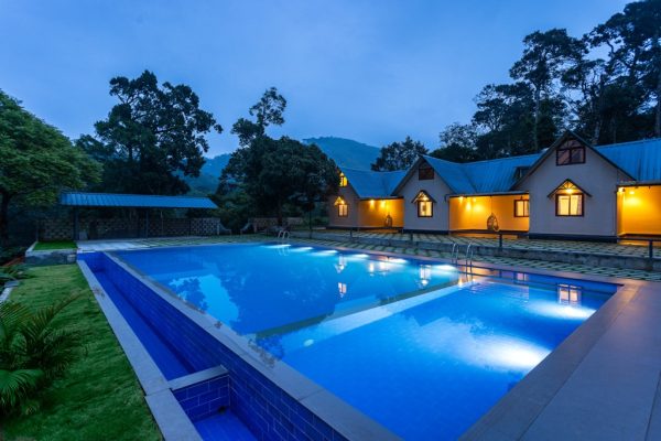 Poolside Villa Stay in Chathurangapara