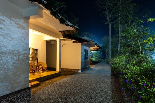 cottage in Poolside Villa Stay in Chathurangapara