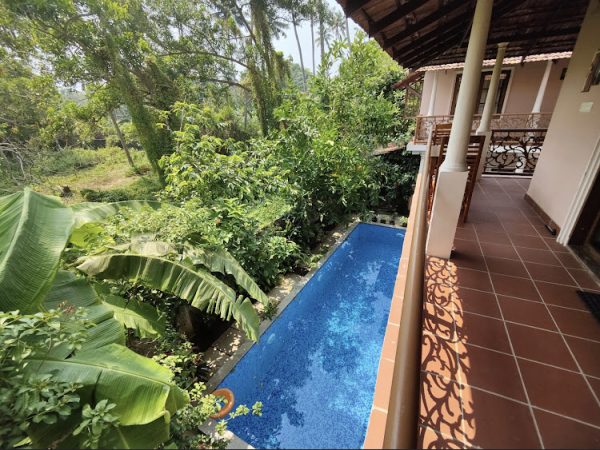 Luxury Resort with Swimming Pool Near Marari Beach - Image 20