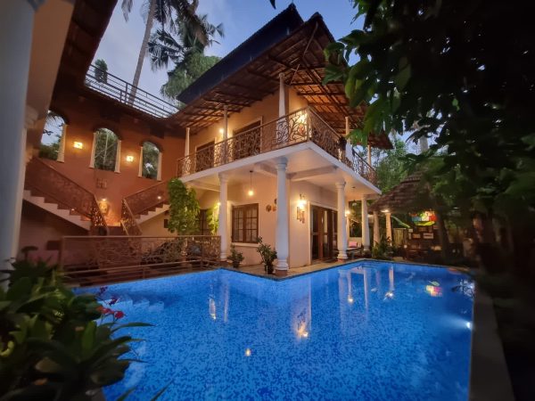 Luxury Resort with Swimming Pool Near Marari Beach - Image 8