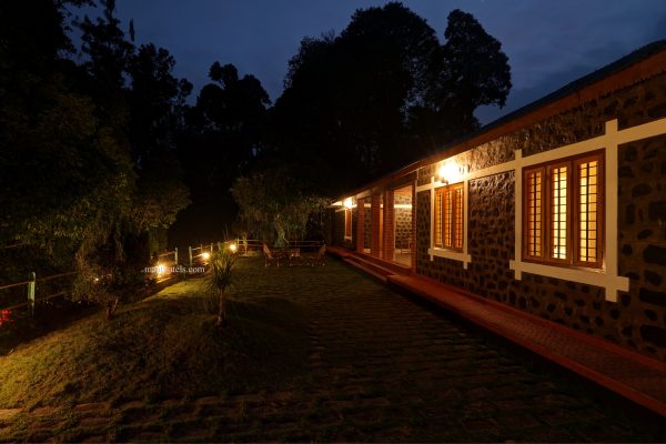 Eco-Friendly Plantation Resort Stay in Munnar - Image 11