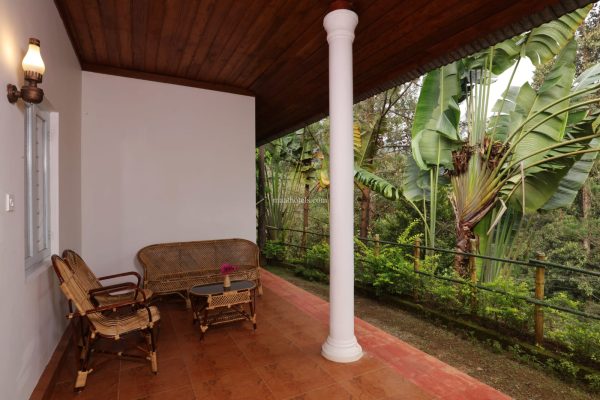 Eco-Friendly Plantation Resort Stay in Munnar - Image 14