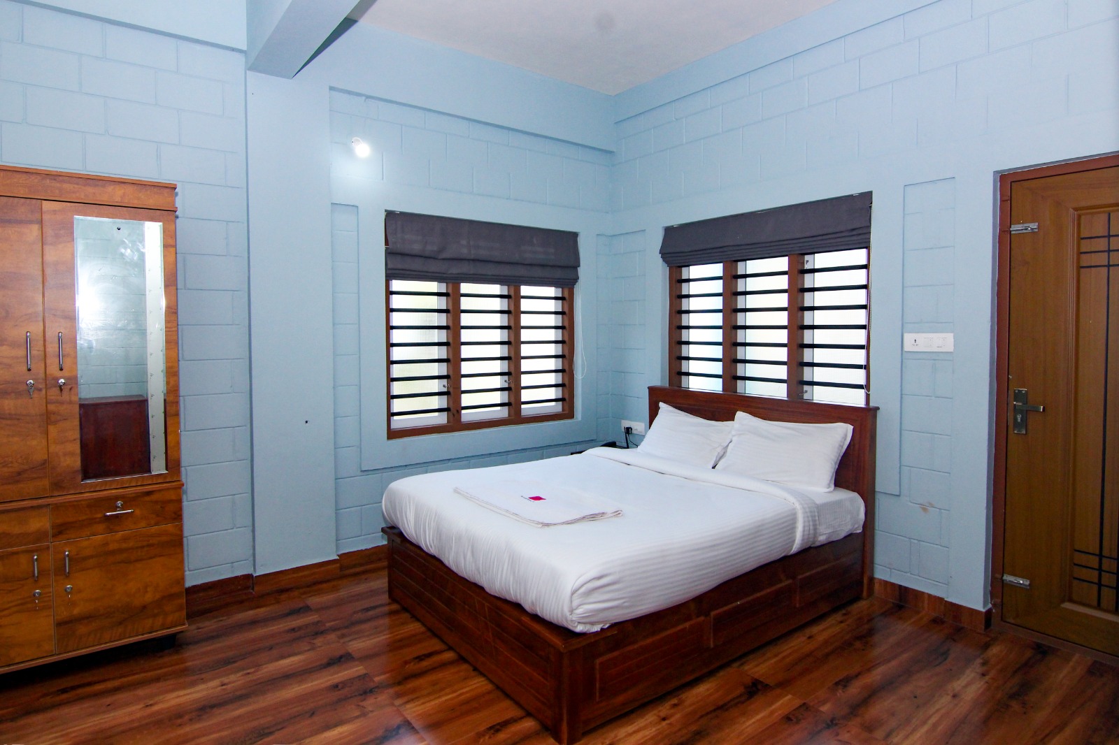 AC Rooms in Ground Floor