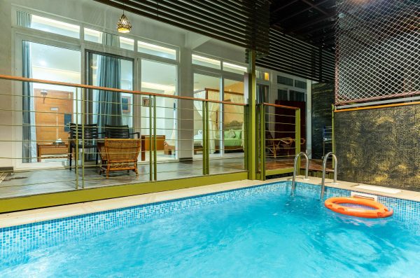 Luxury Resort in Kuruva with Jacuzzi and Plunge pool - Image 42