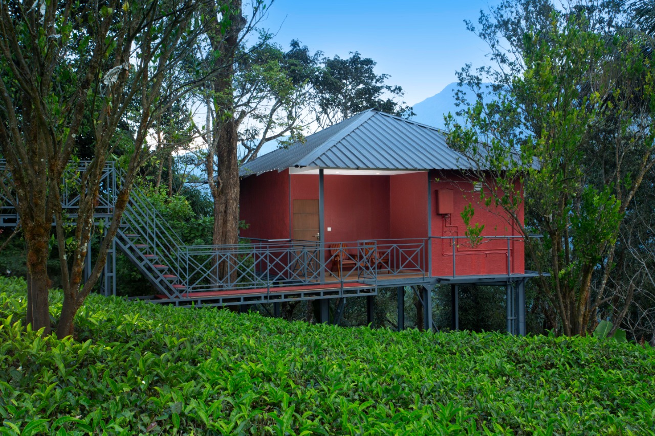Tea Garden Honeymoon Cottage