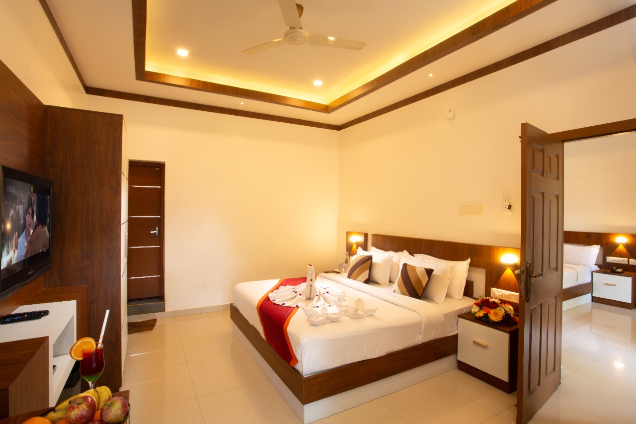 Interconnected Two Bed Room with Balcony