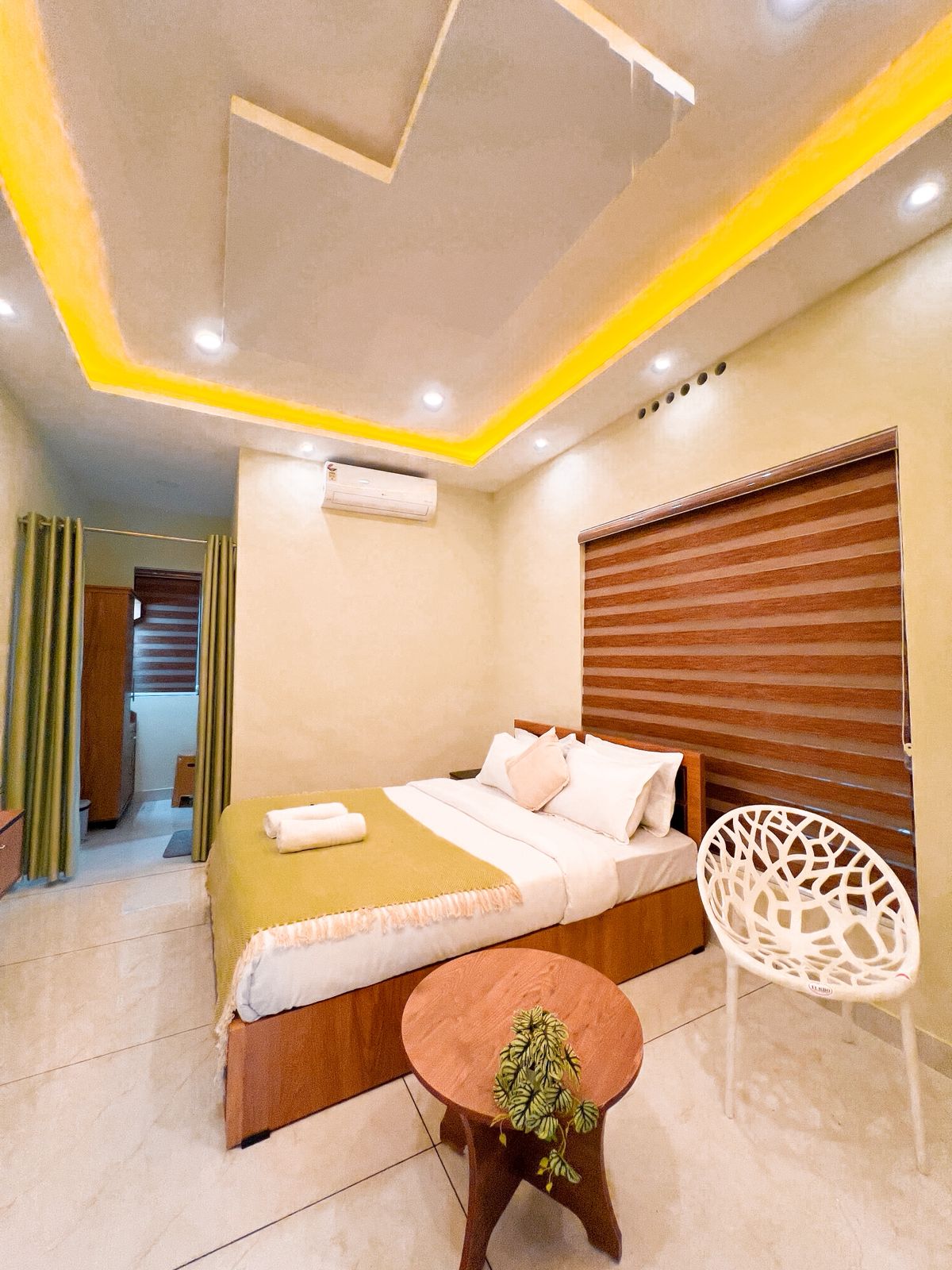 4 bedroom swimming pool villa in - Image 2