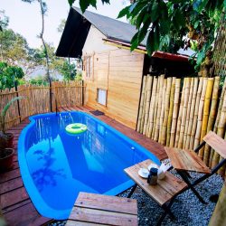 private-pool-treehouse-coffee-county1.jpg